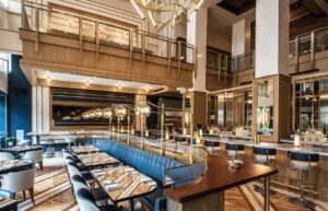 reclaimed-teak-wood-viceroy-hotel-indoteak-design-san-diego