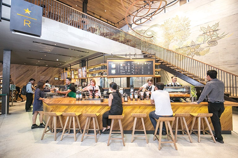 Starbucks-cambodia-indoteakdesign-reclaimed teak