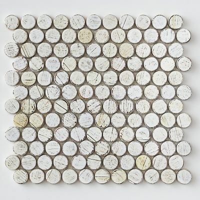 Dots_WhiteResin_single